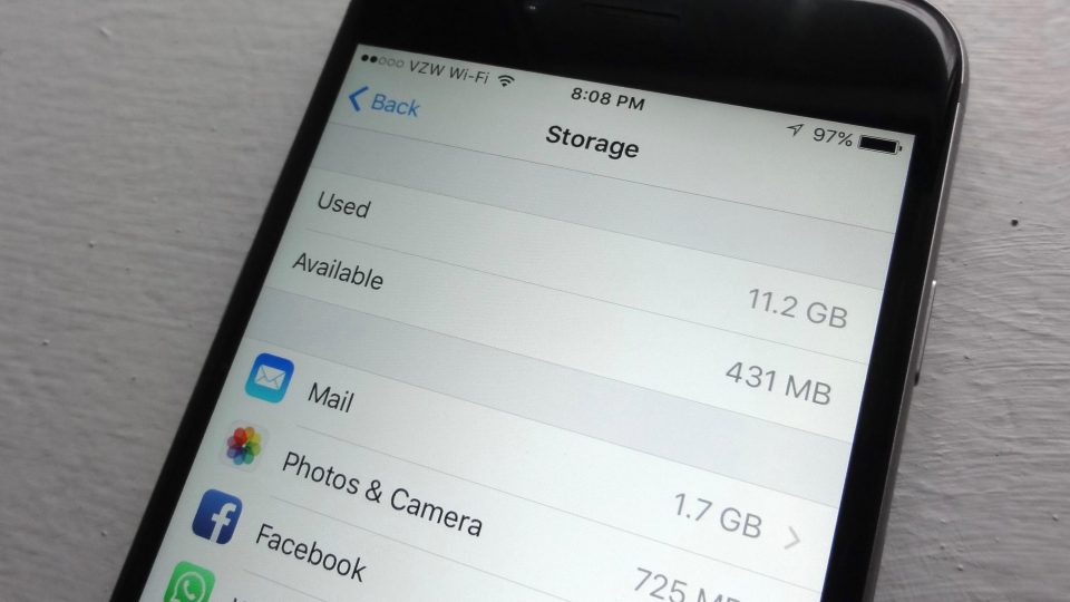 Cum să faci rost de până la 8GB spațiu de stocare pe iPhone-ul tău